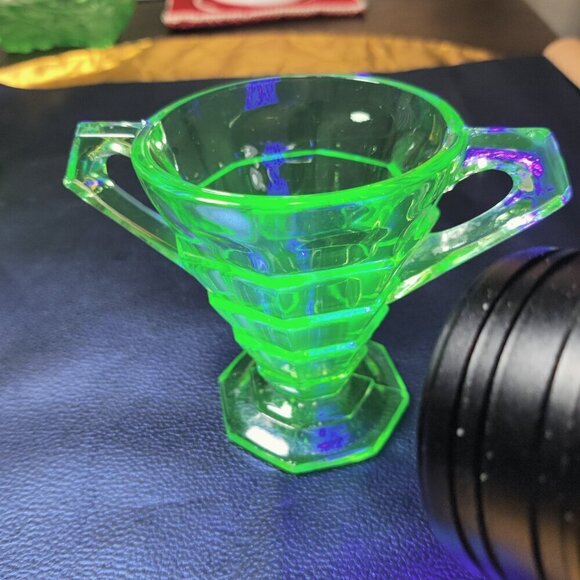 Antique 1920's Era Sugar & Creamer Set, Indiana Glass Co, "Tea Room" Art Deco - Picture 7 of 8